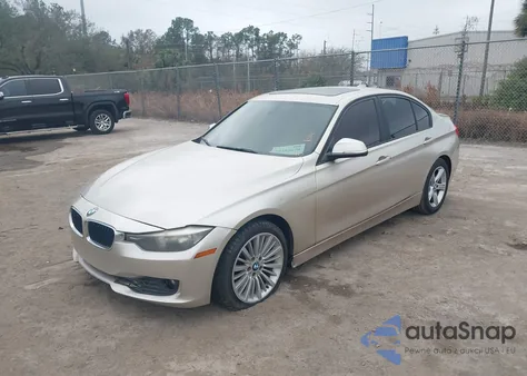 2013 BMW 328I z USA, uszkodzony, nr VIN WBA3A5G55DNP21302